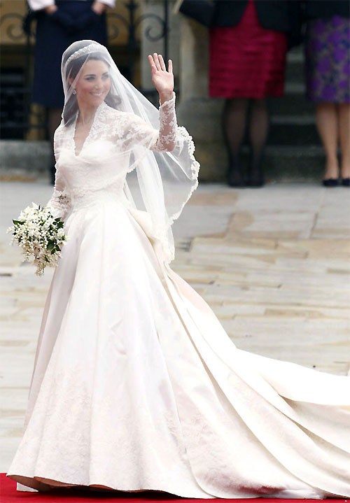 Kate Middleton arrives at the Westminster Abbey for her wedding to Britain's