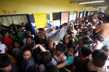 QC voters endure discomfort just to cast votes