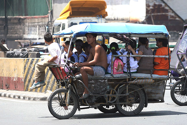 Manila Mayor Erap Eyes Removing Kuliglig Engines Regulating Pedicab Ops