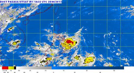 TS Gorio over Eastern Visayas, Bicol as of 10:38 p.m. of June 28