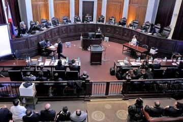 CJ Sereno, 13 justices start oral arguments on RH law