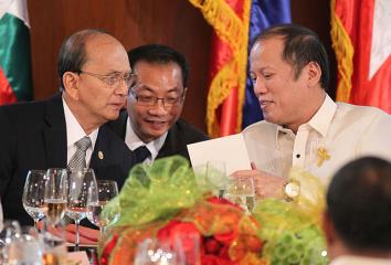 Myanmars Thein Sein meets with PNoy