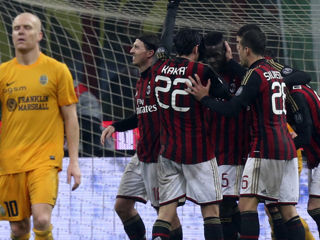 Serie A Inter S Troubles Continue At Genoa Ac Milan Wins In Seedorf S Debut