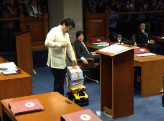 Senator Revilla lashes back at Aquino govt