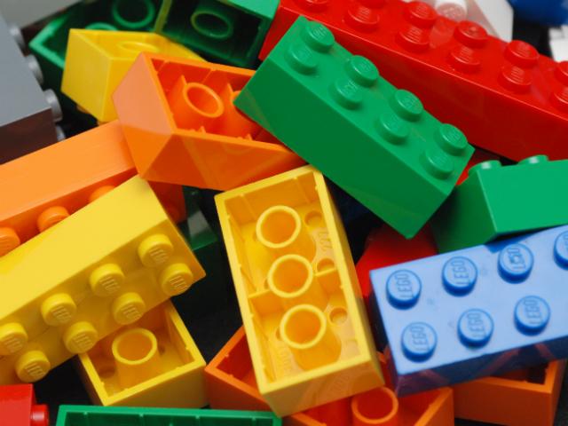 lego lovers build with chrome