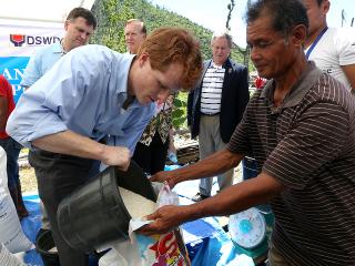 8 US congressmen visit Tacloban and Palo in Leyte