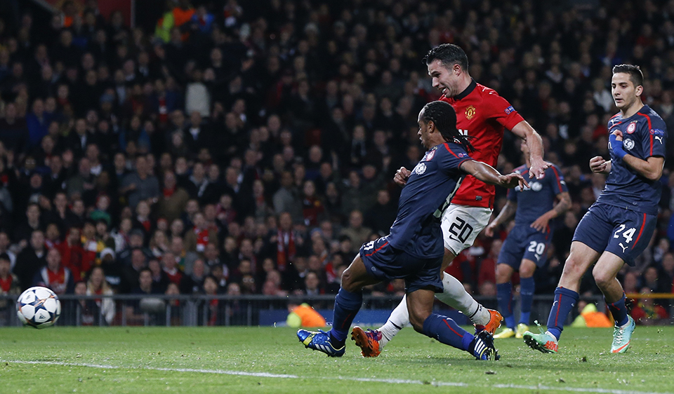 Trainer Drama Van Persie Schockt Mourinho Im Rennen Um Die Champions League Qualifikation - 9loufbr