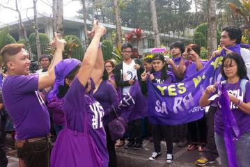 Pro-RH bill group rally in Baguio
