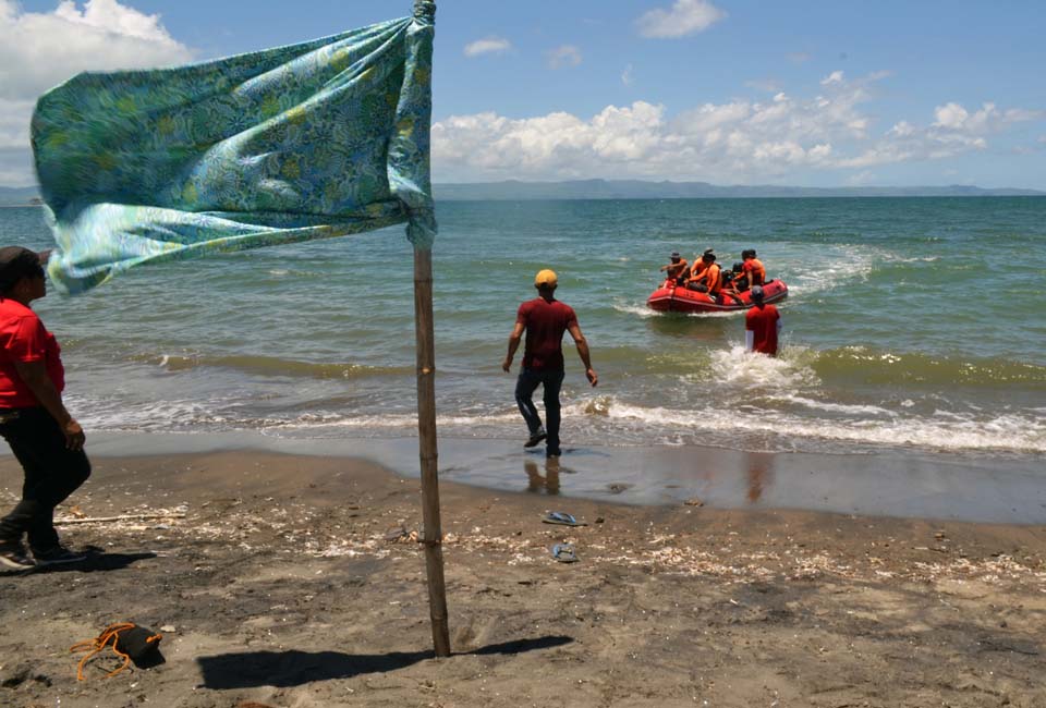 Project NOAH releases list of areas under storm surge advisories.