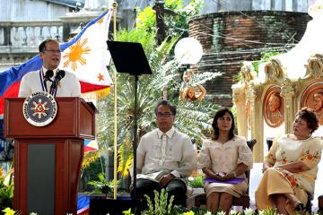 PNoy in Naga for 116th Independence Day rites