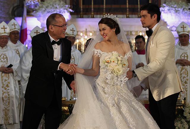 PNoy at DongYan wedding - GMA News Online