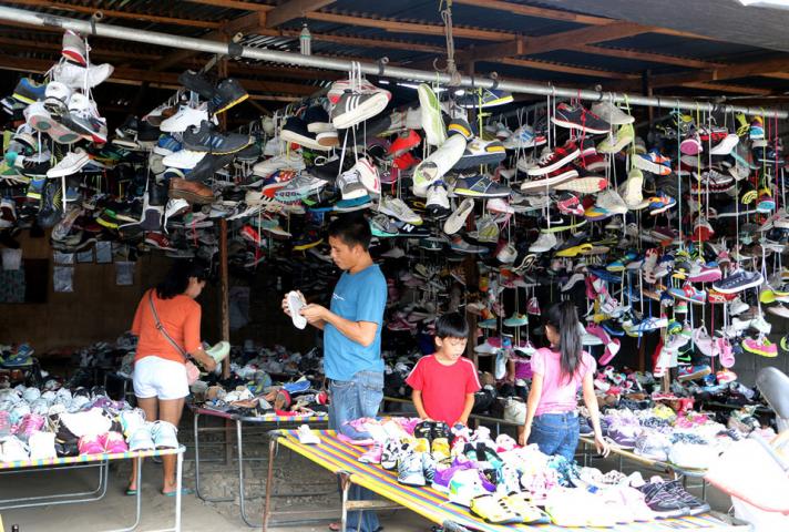 SHOES ### Second Hand ### Wholesale - Worldwide