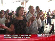 Boracay merry-makers pause in deference to Good Friday