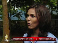 How is Iza Calzado's love life?