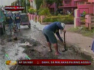 Dust from Mayon volcano's lahar hassle Albay residents