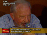 Press conference with freed Sinnott at Villamor Air Base