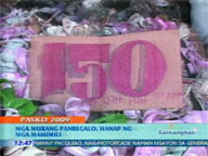 <b> QTV: </b> Filipinos troop to Divisoria for early Christmas shopping