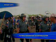 Saksi: 12 hurt in Baclaran demolition