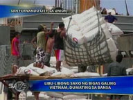  Saksi:  Thousands of sacks of Vietnam rice arrive in the country