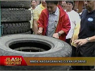  Flash:  MMDA conducts cleanup drive in QC
