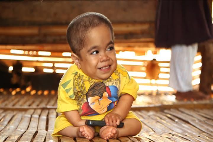 Smallest man alive: Isang lalaki sa Zamboanga Del Norte, 22-inches lang ...