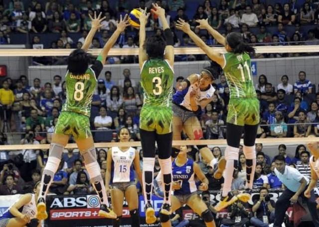 A phalanx of La Salle defenders block an attack by Ateneo's Alyssa Valdez. Photo by KC CRUZ, GMA News