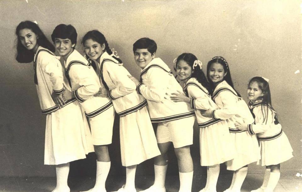 Menchu Lauchengco, Raymond Lauchengco, Risa Hontiveros, Javier Arriaga, Monique Wilson, Lea Salonga, and Gianina Revilla in the 1980 photo of Repertory Philippines "The Sound Of Music" 
