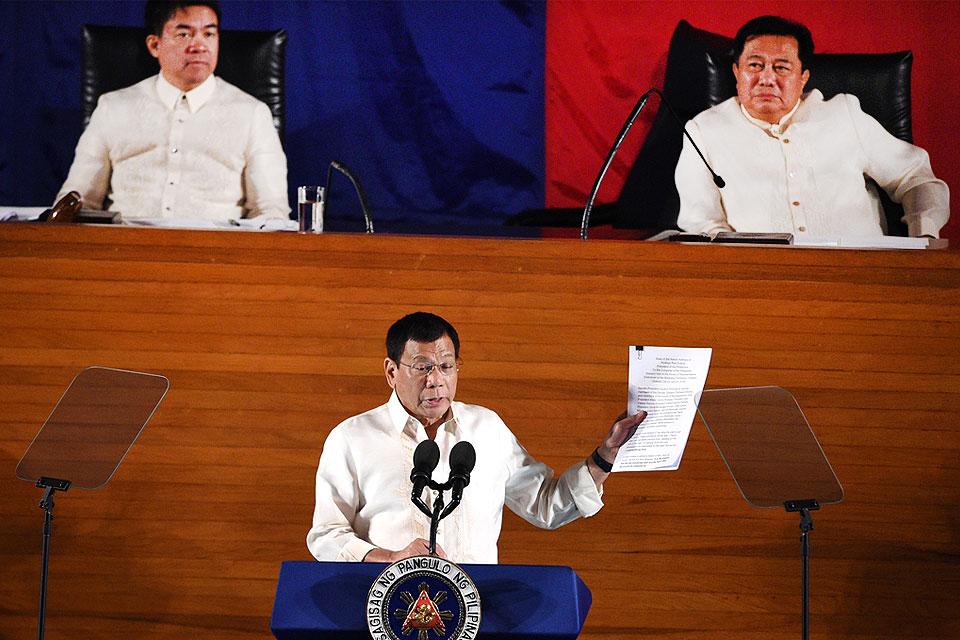 President Rodrigo Duterte delivers his first State of the Nation Address at the Batasang Pambansa on July 25, 2016. AFP PHOTO/Ted Aljibe