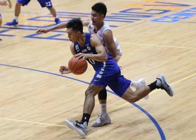 Thirdy Ravena and the Blue Eagles took care of business against UE. GMA News