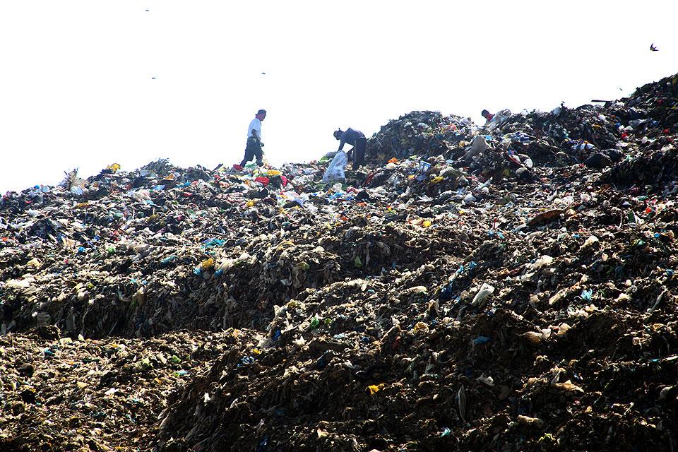 3 landfills to receive QC garbage as Payatas dump remains closed News
