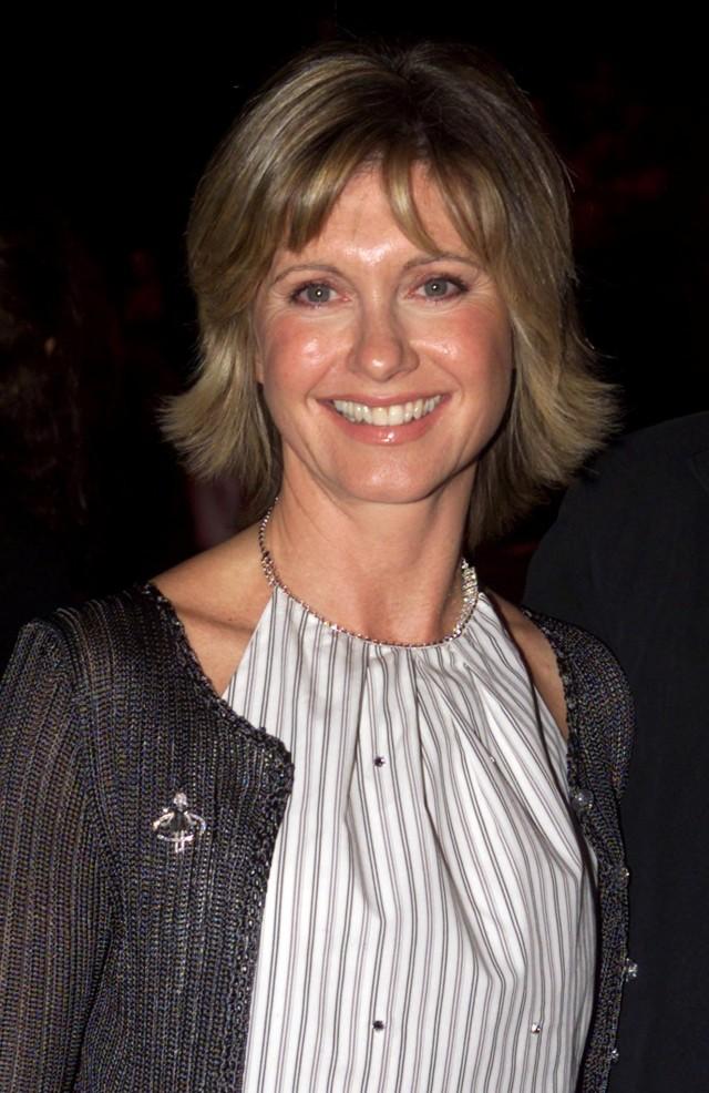 File photo of singer Olivia Newton-John as she arrives for the 10th annual Environmental Media Awards in Santa Monica, California, U.S. on December 6, 2000. REUTERS/Fred Prouser