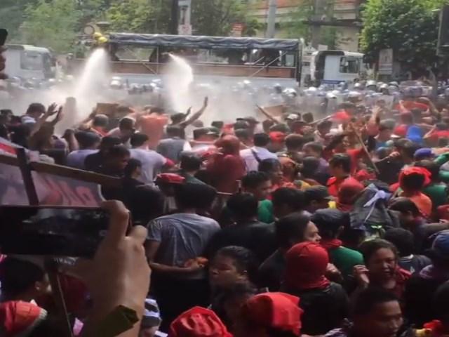LRAD REPLACES KATY: BAYAN scores PNP’s use of ‘sonic weapon’ in anti-Trump rally