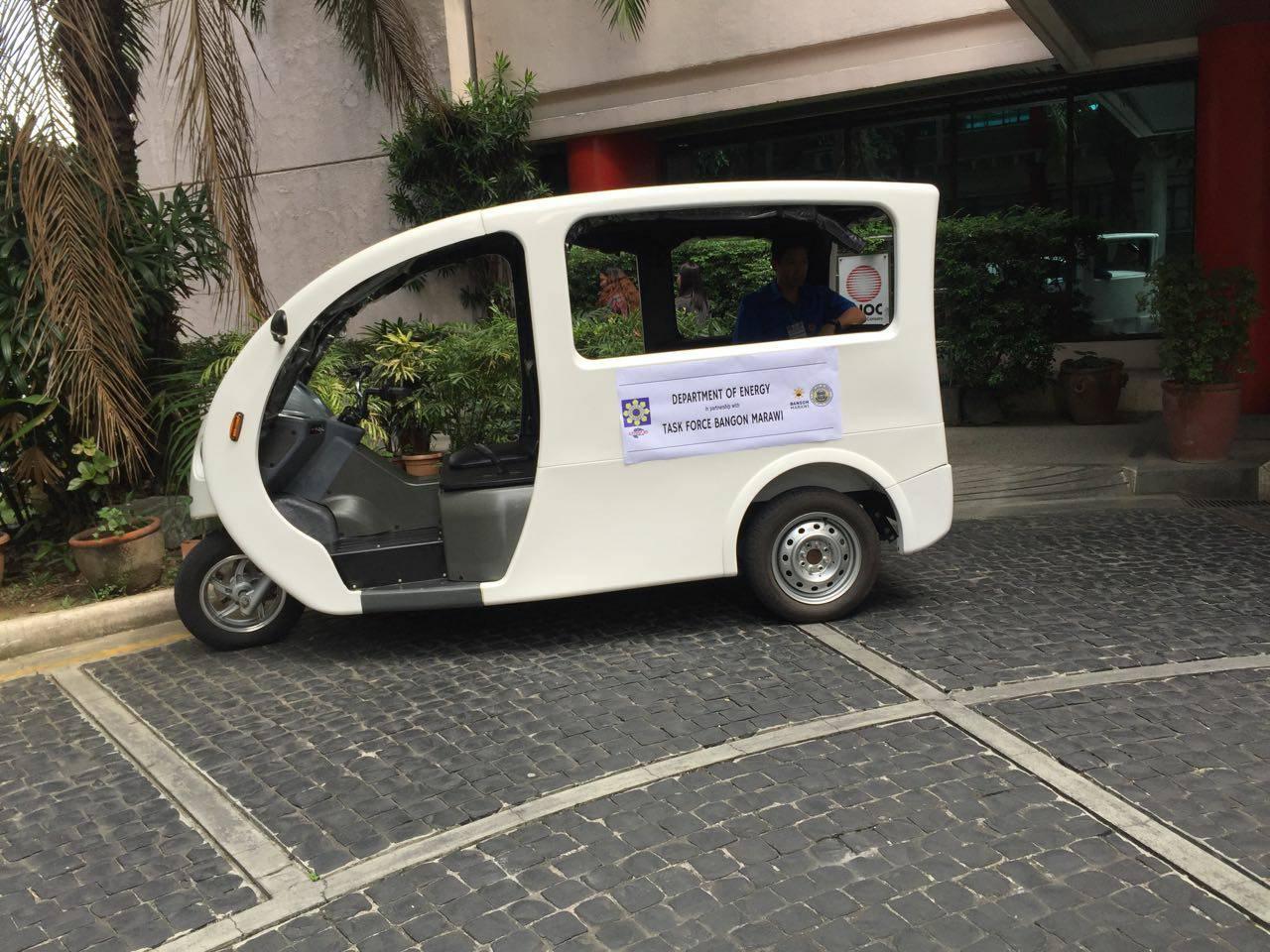 An e-trike to be donated by the Department of Energy to Marawi City.