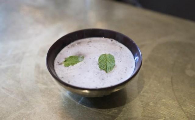 A bowl of Lemon Mint Kava served at Brooklyn Kava January 18, 2018 in New York. Stressed-out millennial New Yorkers are kissing goodbye to alcohol and gulping down kava, a mildly narcotic drink. DON EMMERT / AFP