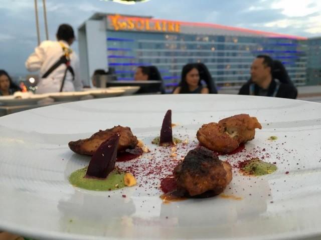 The second course was Anticuchos de pollo. Yep, we were has high a the Solaire building