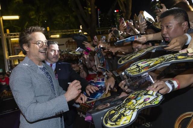 Robert Downey Jr. charming the SG crowd