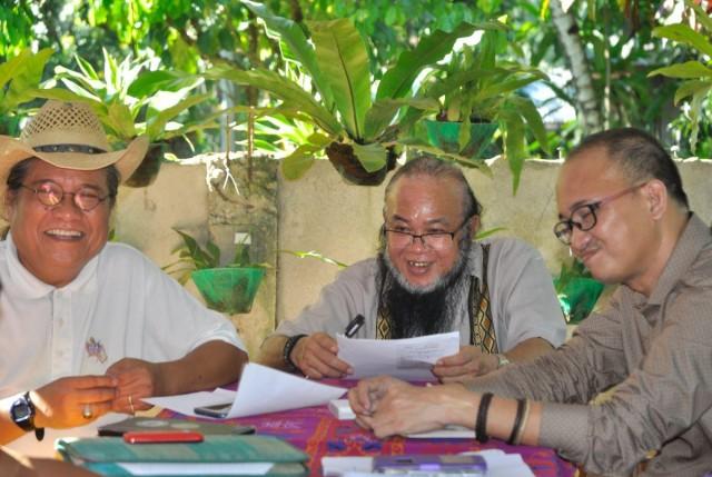 Fr. Chito Suganob in Kauswagan town in Lanao del Norte on Monday to participate in the 17th anniversary of the Pakigdait group. PHOTO BY MERLYN MANOS