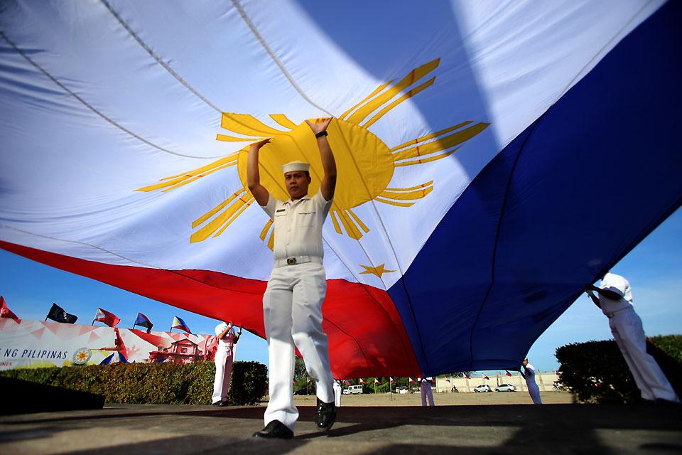 The Do S And Don Ts About The Philippine Flag GMA News Online