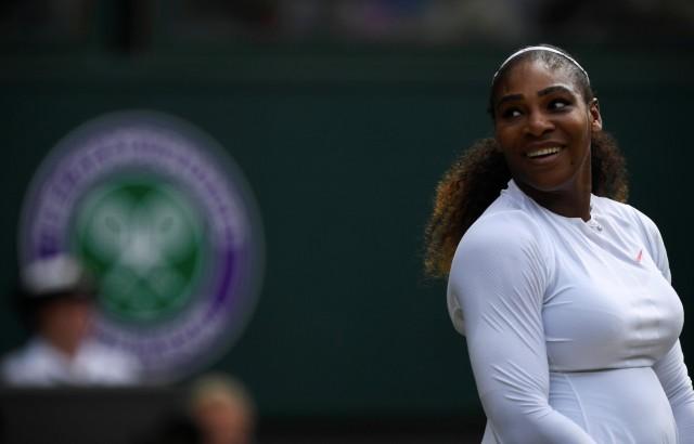 Serena Survives Scare At Roland Garros Wins 800th Match 9639