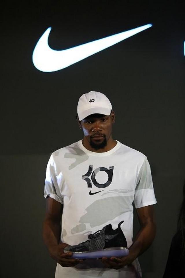 Kevin Durant presents the KD 11