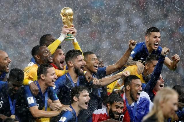 France's Hugo Lloris lifts the trophy as they celebrate winning the 2018 World Cup â€“ Darren Staples/Reuters