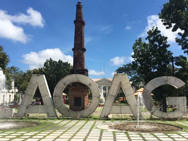 Calm before the storm? Skies over Laoag City, Ilocos Norte, remain bright and sunny as of Thursday even as Typhoon Ompong continues to move closer toward northern Luzon. Photo by Jun Veneracion