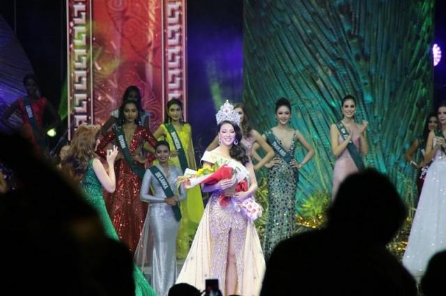 Miss Vietnam is Karen Ibasco's successor