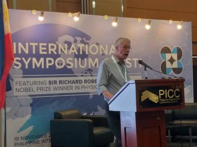 Nobel laureate Sir Richard J. Roberts speaking at the a post activity of the 14th National Biotechnology Week Celebration on Monday at the PICC. Photo: Mikael Angelo Francisco