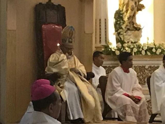 Jolo Bishop Angelito Lampon has been installed as the Archbishop of Cotabato succeeding Cardinal Orlando Quevedo, who retired last year. PHOTO CREDIT: FERDINANDH CABRERA