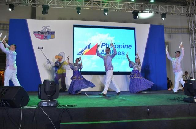 There are always surprise performances on stage during the Travel Tour Expo