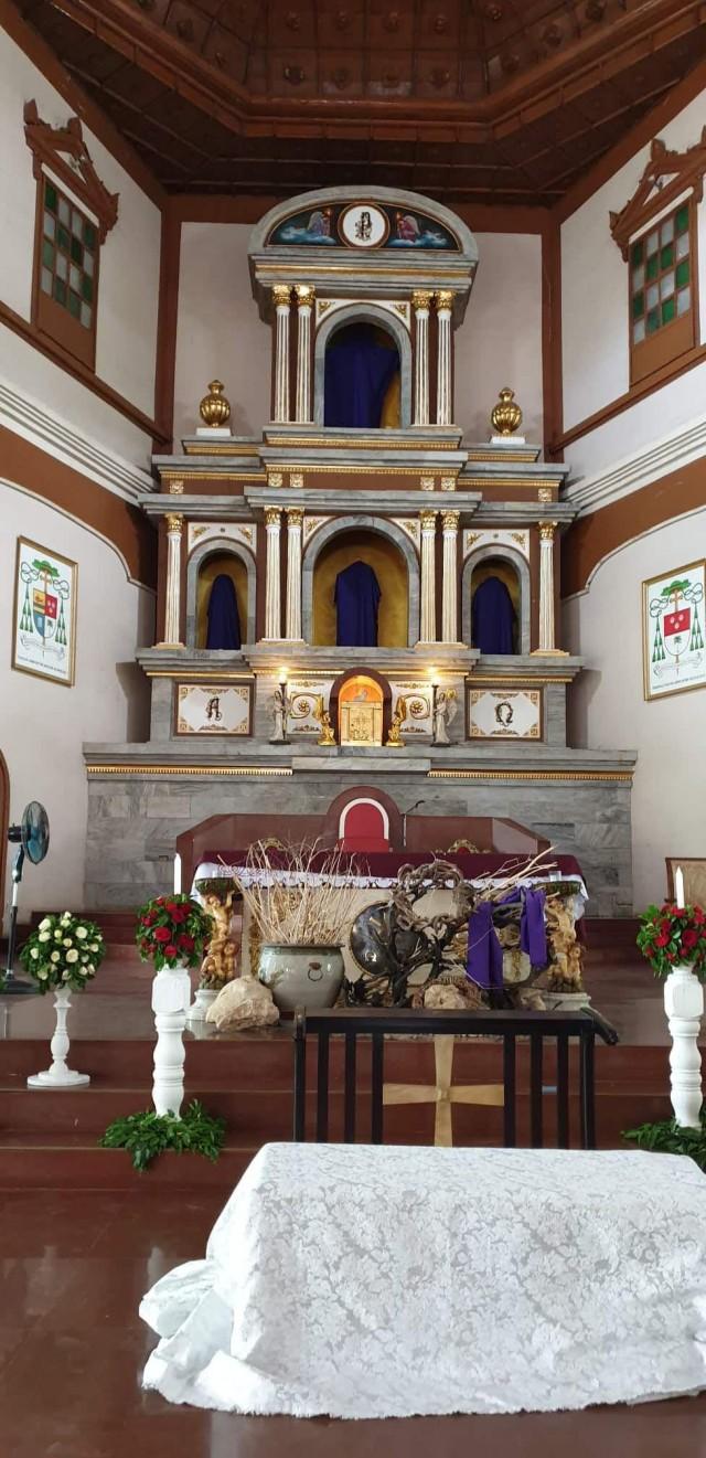 The main retablo of the Our Lady of the Rosary Cathedral in Dipolog City was said to have been designed by the country's National Hero, Jose Rizal, who was exiled in nearby Dapitan City. PHOTO BY BERNADETTE A. PARCO