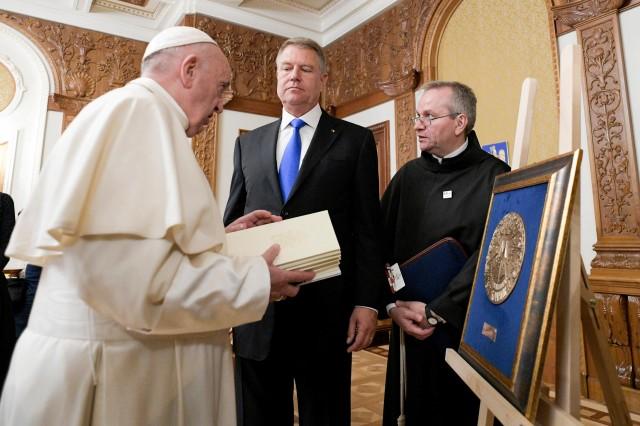 Pope Francis meets with Romania's President Klaus Johannis, in Bucharest, Romania May 31, 2019. Vatican Media/Handout via REUTERS