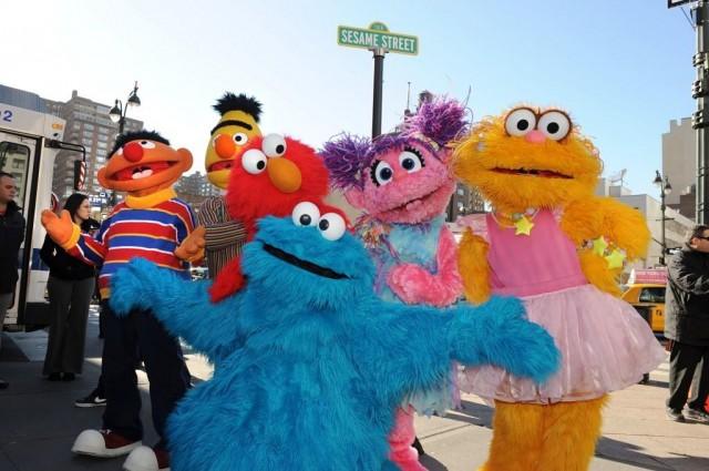 Sesame Street 50th - Character Corner