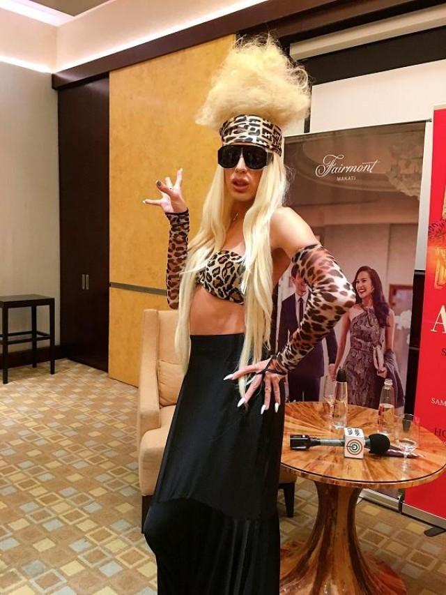 Alaska 5000 met with the press on Wednesday night at the Fairmont hotel in Makati. Photo: Ching Dee/GMA News